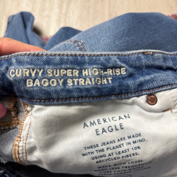American Eagle jeans strigid curvy super high-waist baggy straight jean - Picture 7 of 12